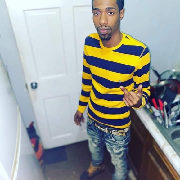 Meet your Posher, Sean - Picture 1 of 1